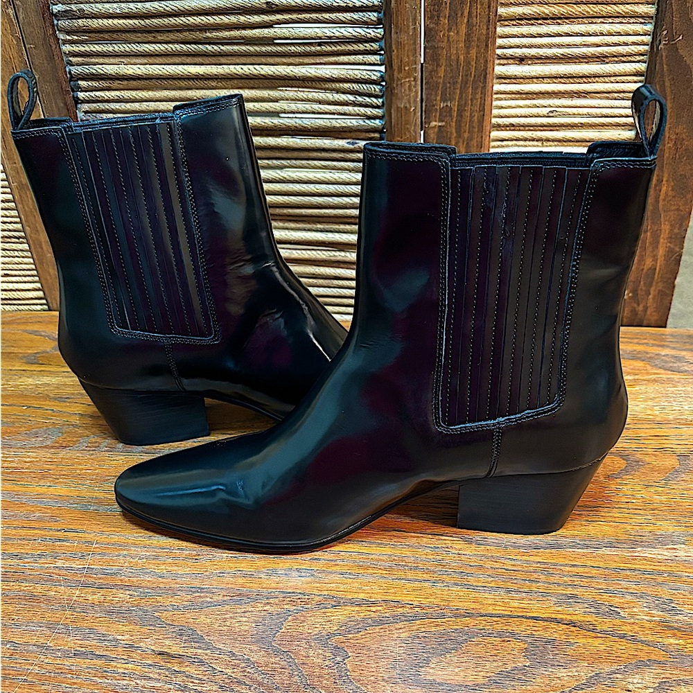J.Crew Piper Black Leather Ankle Boots.Pull OnWith Elastic Insets Womans Size11